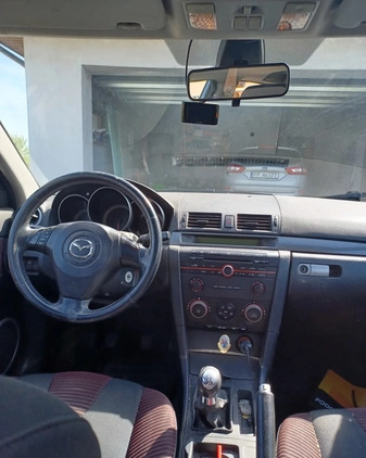 Mazda 3 cena 3400 przebieg: 366600, rok produkcji 2005 z Wieluń małe 56